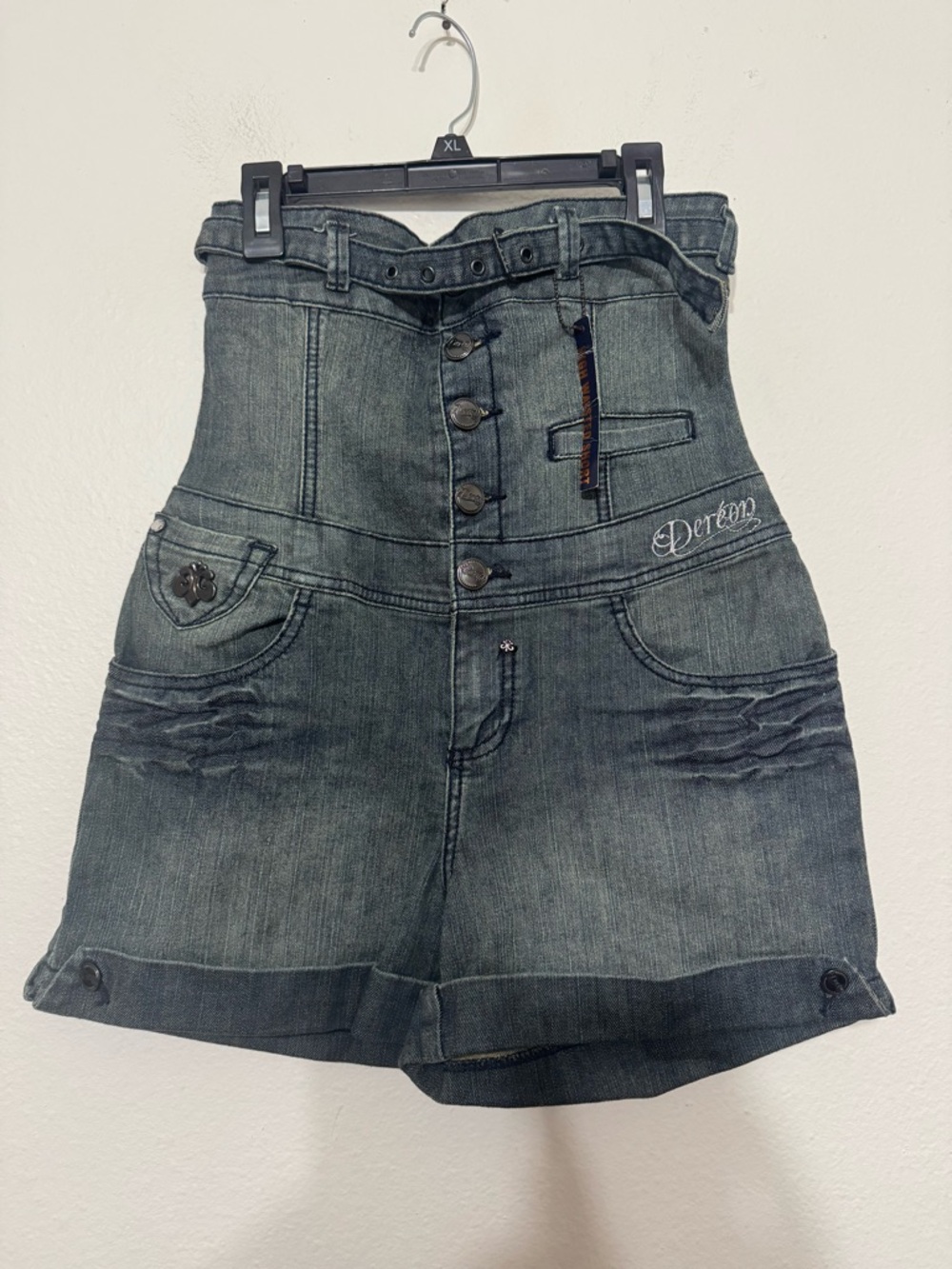 Dereon Y2K Super High Waisted Shorts NWT